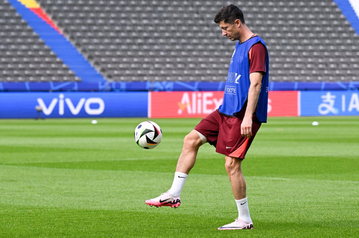 Robert Lewandowski na ostatnim treningu przed meczem z Austrią