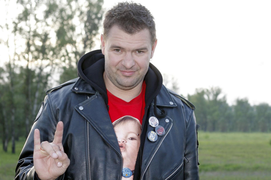 Tomasz Karolak na archiwalnych zdjęciach. Tak wyglądał na początku kariery