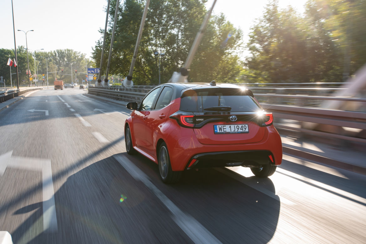 2020 Toyota Yaris 1.5 HYBRID Premiere Edition (Tokyo Fusion)