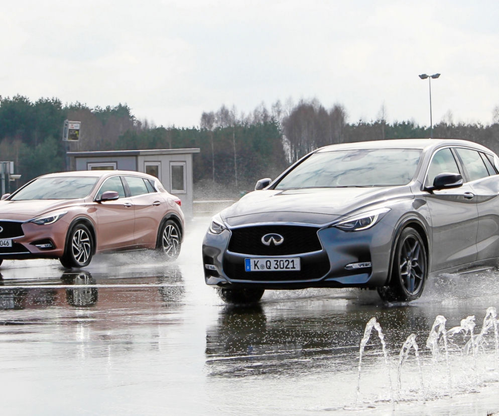 Infiniti Q30 na Torze Jastrząb 