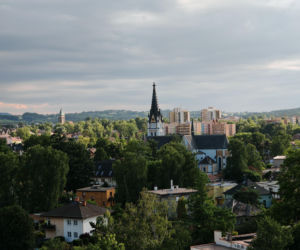 To jedno z najstarszych miast na Śląsku. Jest stolicą historycznej krainy