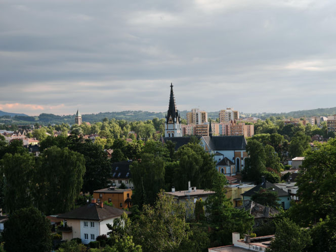 To jedno z najstarszych miast na Śląsku. Jest stolicą historycznej krainy