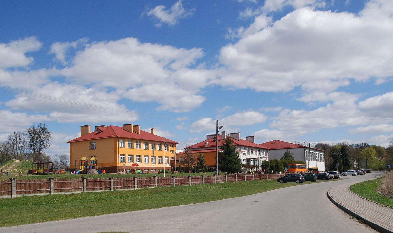 Wielkie Oczy - Nazwa tej wsi na Podkarpaciu kojarzy się jednoznacznie. Jej etymologia jest jednak zdecydowanie inna