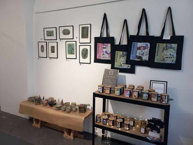 ​Z każdym dniem wybór jest coraz mniejszy. W Galerii MBWA w Lesznie trwa Kiermasz Świąteczny