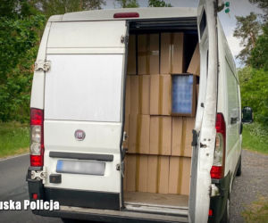 Kierowca fiata przewoził papierosy warte ponad milion złotych