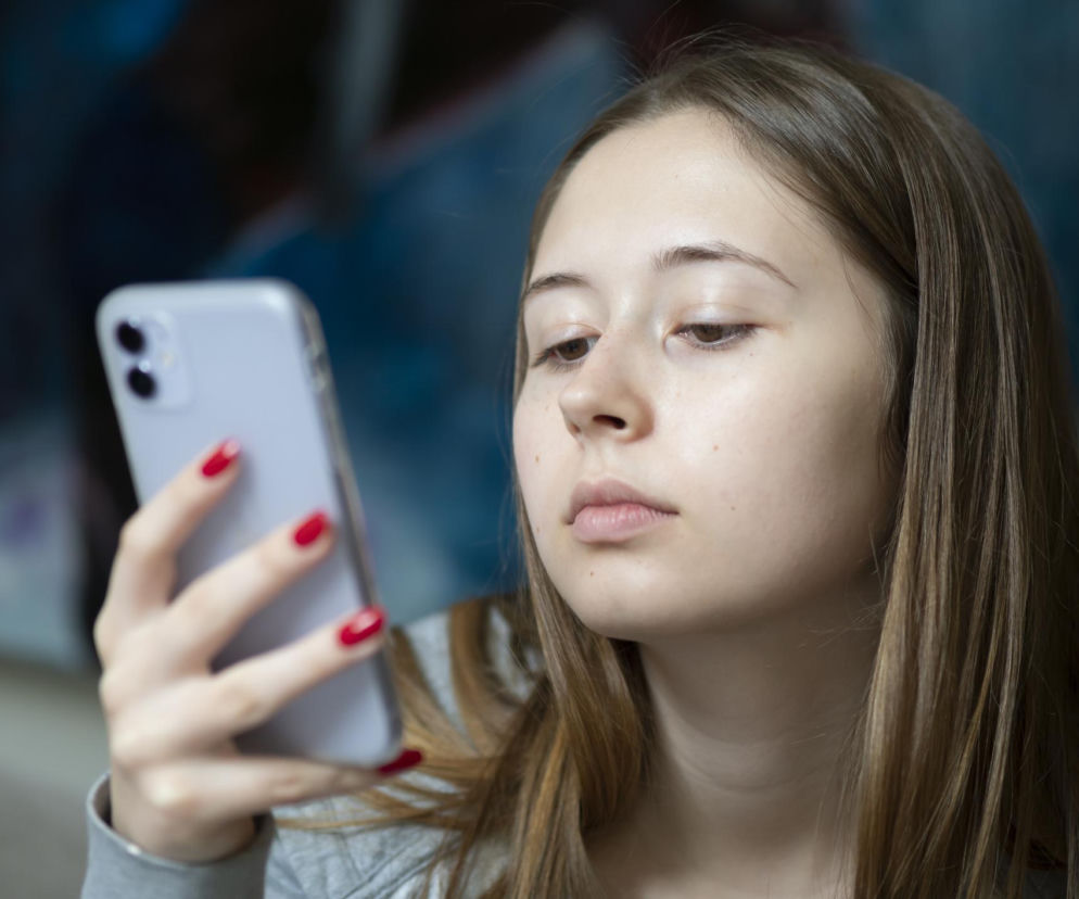 Eksperci alarmują: nastolatki żyją dziś pod nieustanną presją ocen