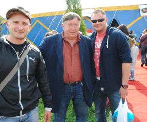 Gwiazdy w Cyrku Zalewskim, Nicolas Prusinski, Mieczyslaw Hryniewicz, raper Doniu