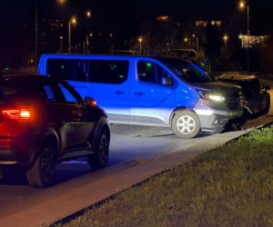 Nocny pościg jak z filmów akcji na ulicach Warszawy. Policjanci nie mogli dogonić mężczyzny
