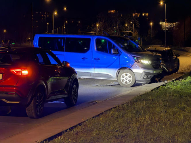 Nocny pościg jak z filmów akcji na ulicach Warszawy. Policjanci nie mogli dogonić mężczyzny