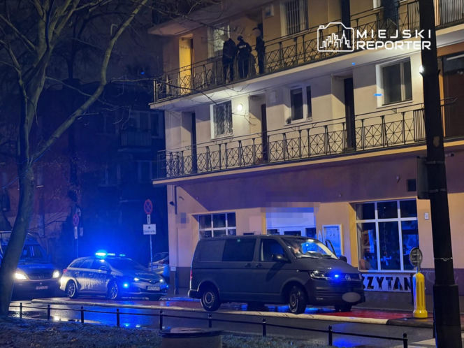 Nożownik na Mokotowie. Zaatakował w nocy