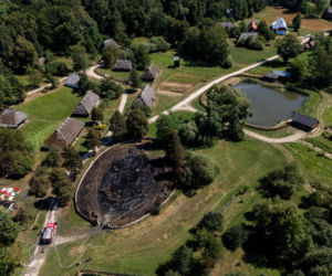 Krzyż przetrwał inferno. Zadziałała opatrzność?