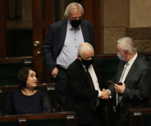 Nie noszą maseczki - niech zapłacą 2000 zł 