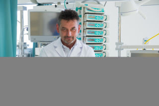 Na Wspólnej odcinek 2127, doktor Godlewski(Artur Dziurman)