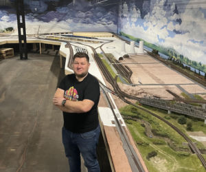 To największa na świecie modelarska makieta kolejowa. Na ponad trzech tysiącach metrów kwadratowych pokaże całą Polskę