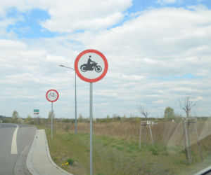 Kleszczów: „Obwodnica śmierci” uwolniła się od motocyklistów i wyścigów? Sprawdziliśmy! 