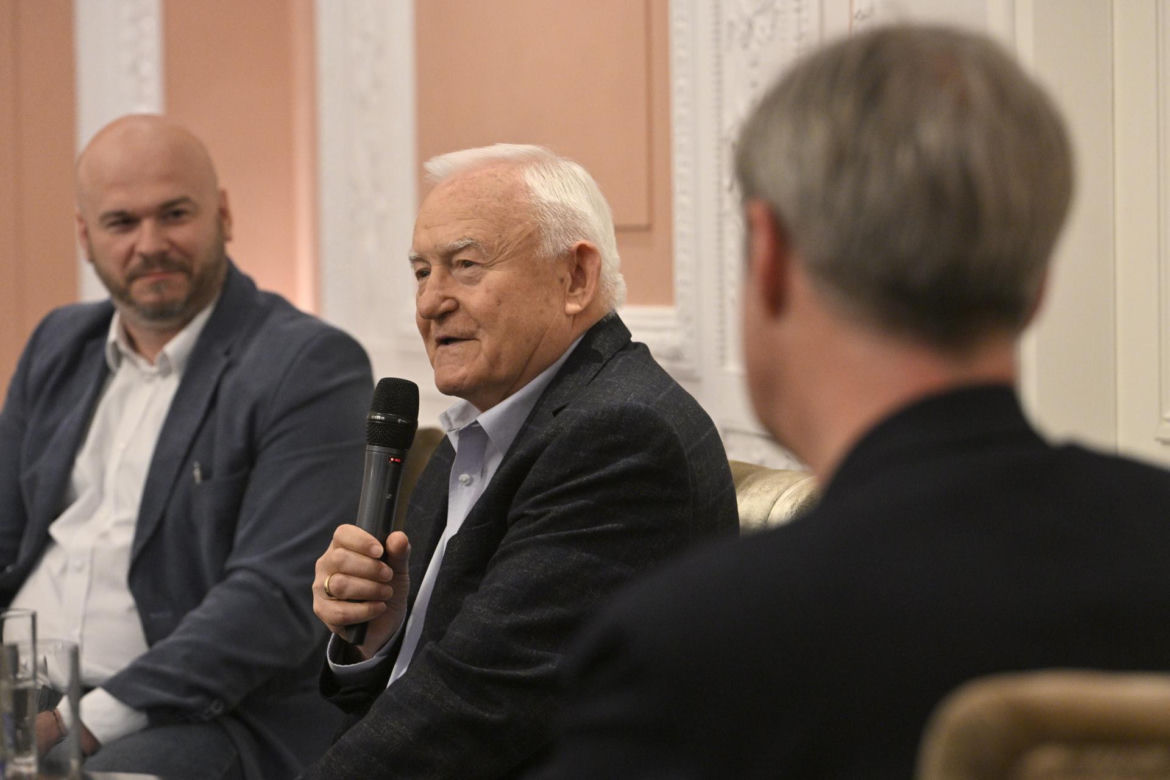 Spotkanie autorskie dotyczące książki "Alfabet Millera"