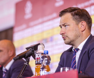 PZPN się odmłodził. Co za przemiana prezesa Kuleszy i sekretarza Wachowskiego!