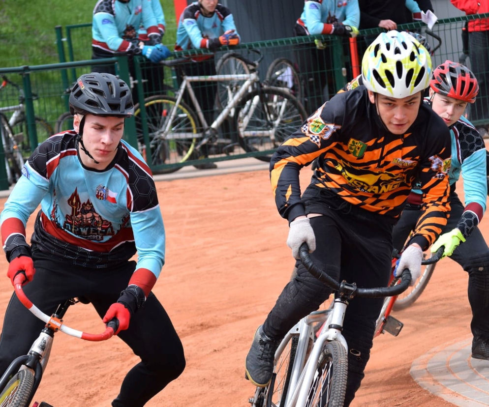 Sezon speedrowerowy nabiera tempa! Sportowcy z Torunia ruszają po kolejne sukcesy