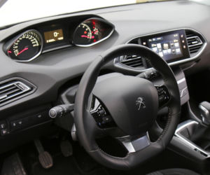 Peugeot 308 1.2 PureTech 110 KM Active