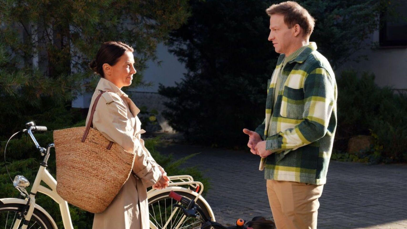 Barwy szczęścia odc. 3143. Kasia (Katarzyna Glinka), Łukasz (Michał Rolnicki)