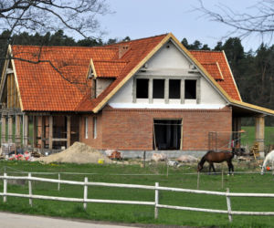 Kraśko buduje dom na Mazurach 