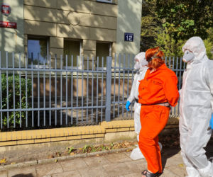 Wbiła nóz w ukochanego, bo zabrał jej pilota