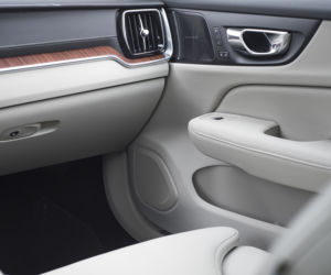 Volvo V60 Cross Country D4 190 KM AWD