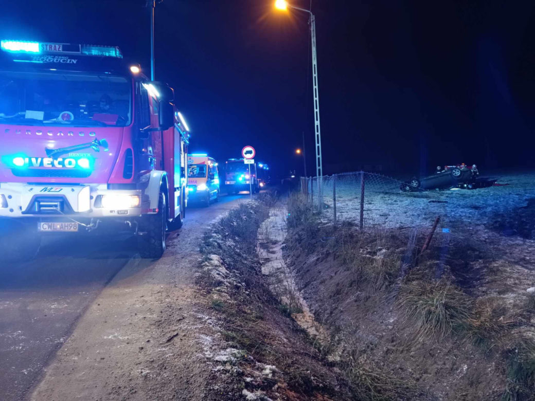 Tragiczny wypadek w miejscowości Chełmica Duża. Zdjęcia z miejsca zdarzenia