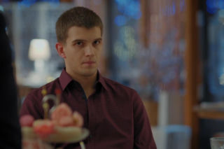 M jak miłość Brutalna bójka na weselu. W ruch pójdą sztachety