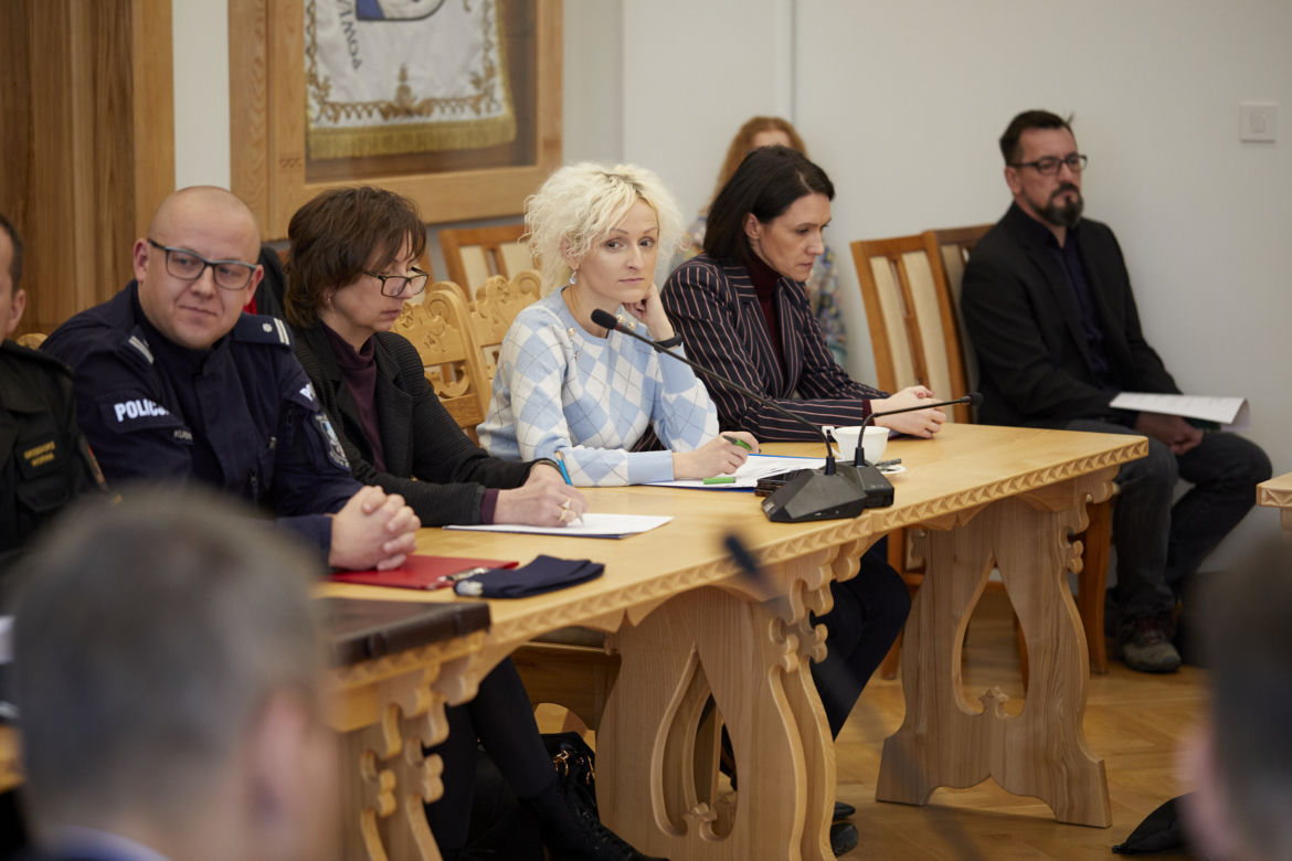 Posiedzenie Wojewódzkiego Zespołu Zarządzania Kryzysowego "Bezpieczne ferie dla dzieci i młodzieży w województwie małopolskim – 2023"