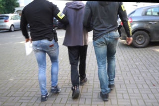 Policja rozbiła  gangi oszustów