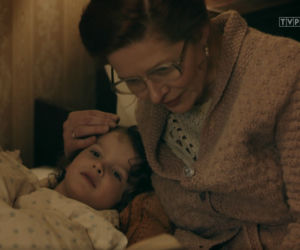 Stulecie Winnych 4, odc. 43: Ania (Urszula Grabowska), Staś (Samuel Wojtasiak)