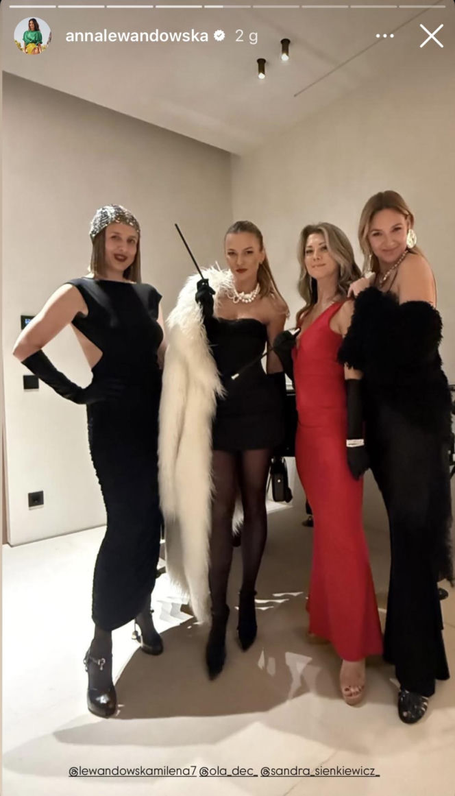 Lewandowscy i Szczęśni bawią się w Barcelonie. Wpadła też Zborowska