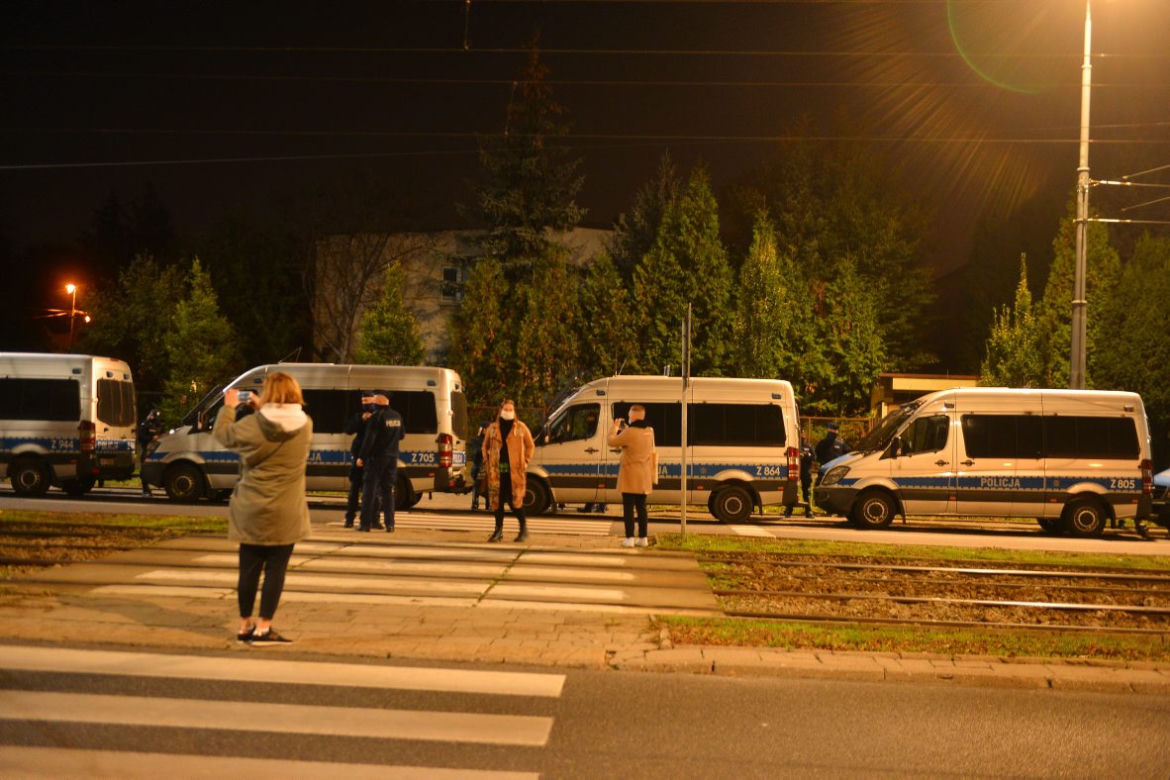 Protest kobiet przeciwko wyrokowi Trybunału Konstysucyjnego w sprawie zakazu aborcji