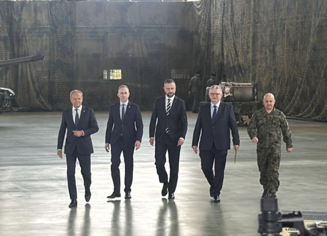 Podpisanie umowy dotyczącej Autoryzowanego Centrum Serwisowego Silników AGT1500 do czołgów M1 Abrams