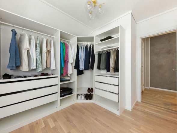 Wielki powrót zapomnianego fasonu. Wiosną 2026 ten krój zdominuje ulice