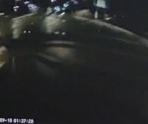 Wypadek na Trasie Łazienkowskiej - nagranie z momentu uderzenia