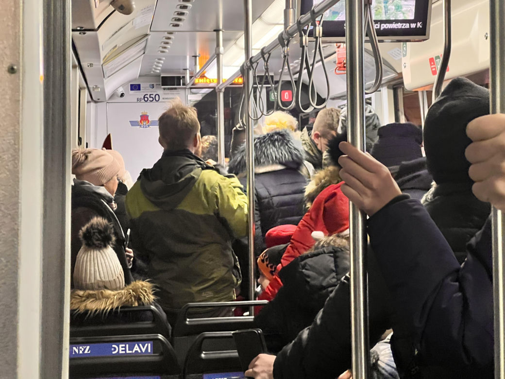 Święty Mikołaj jechał w krakowskim tramwaju 