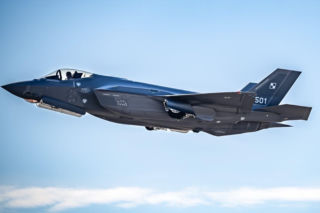 F-35 Husarz coraz bliżej Polski. Piloci wylatali 1000 godzin