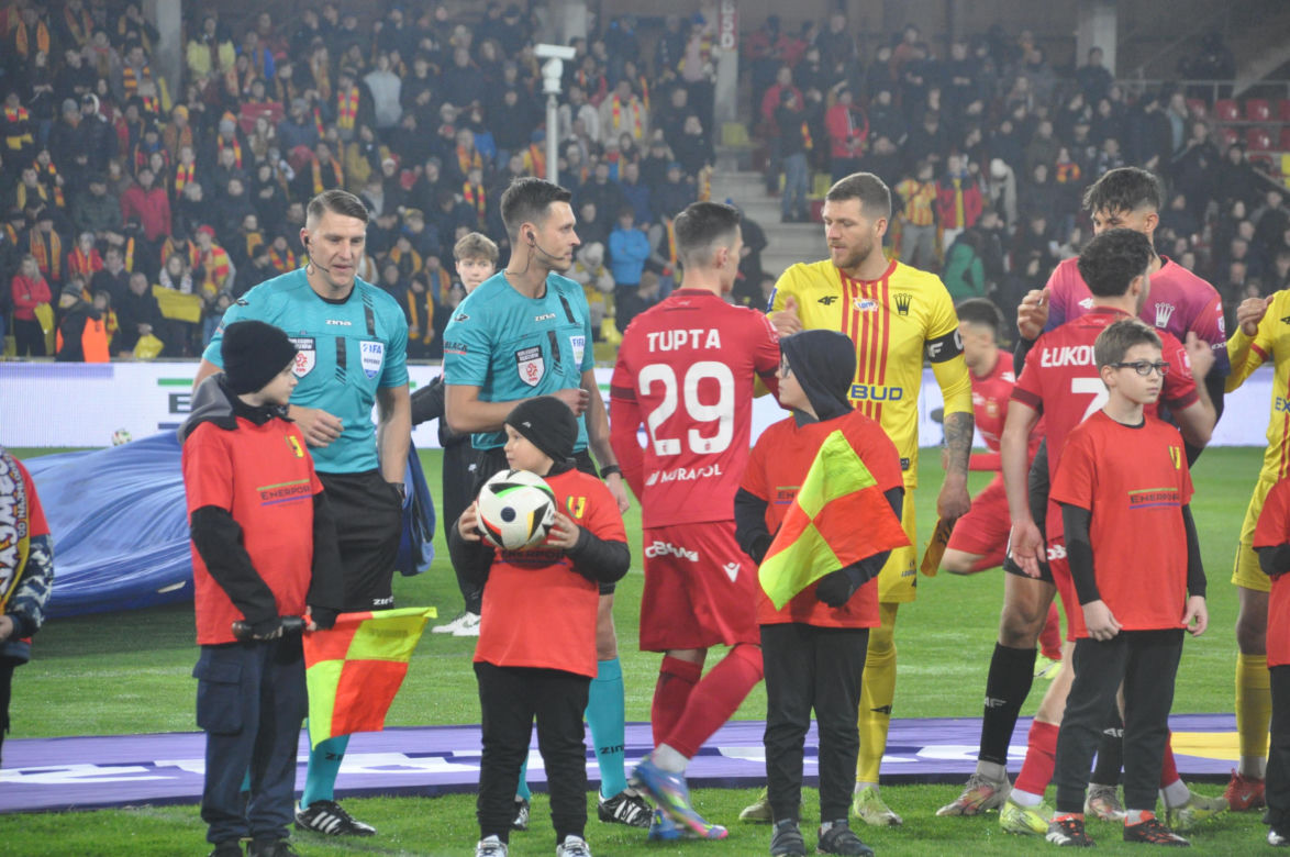 Korona - Widzew