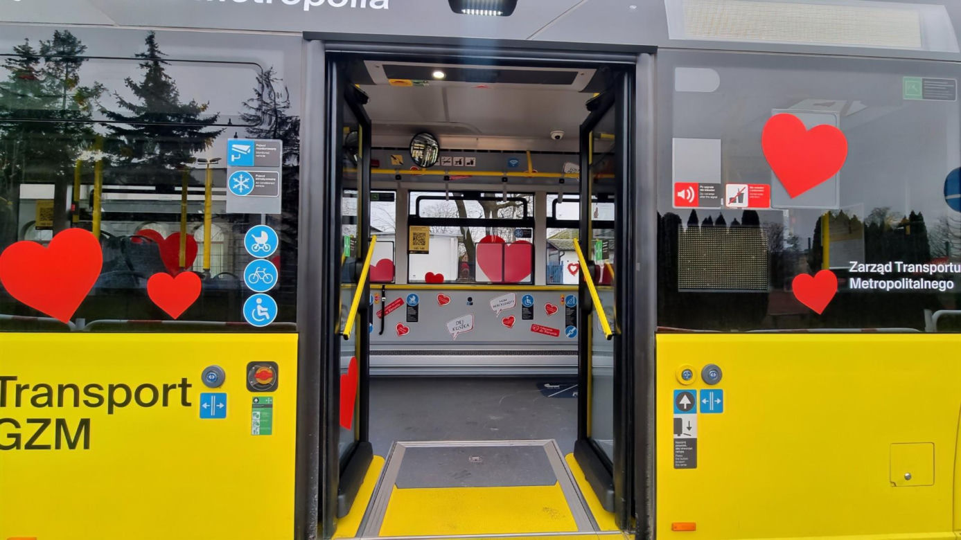 Walentynkowy autobus w Bieruniu 