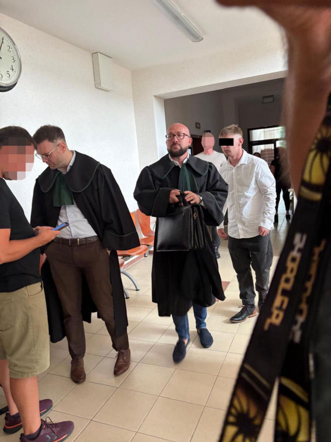 Ruszył proces Karola B. Sprawa 11-letniej Patrycji toczy się za zamkniętymi drzwiami