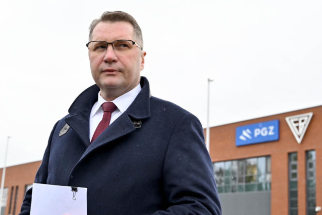 Konferencja prasowa przed Fabryką Broni "ŁUCZNIK"