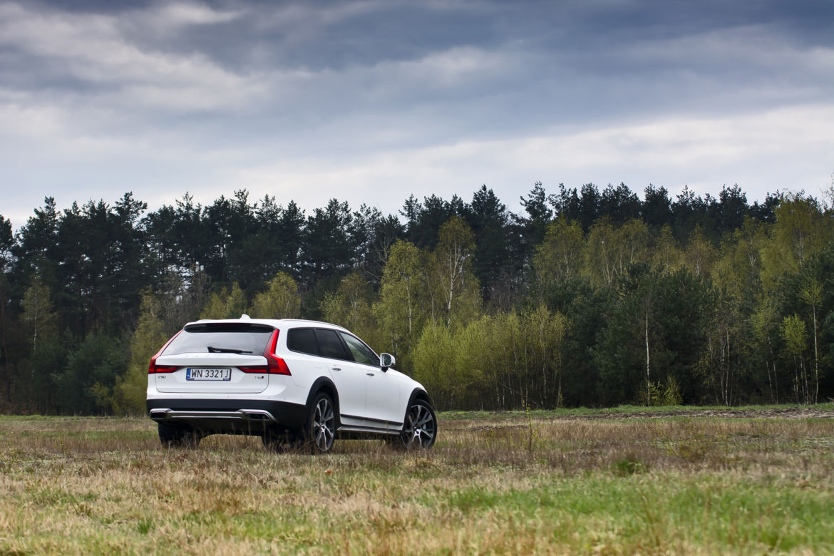 Volvo V90 Cross Country T6