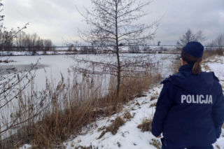 Policjanci apelują o rozwagę podczas zimowej zabawy