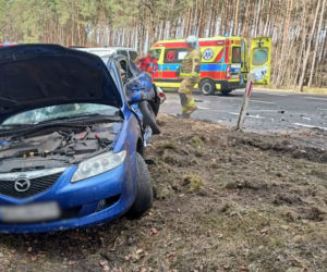 Wypadek na DK 16. Dwie osoby ranne. Trasa Olsztyn - Gietrzwałd zablokowana! [FOTO]