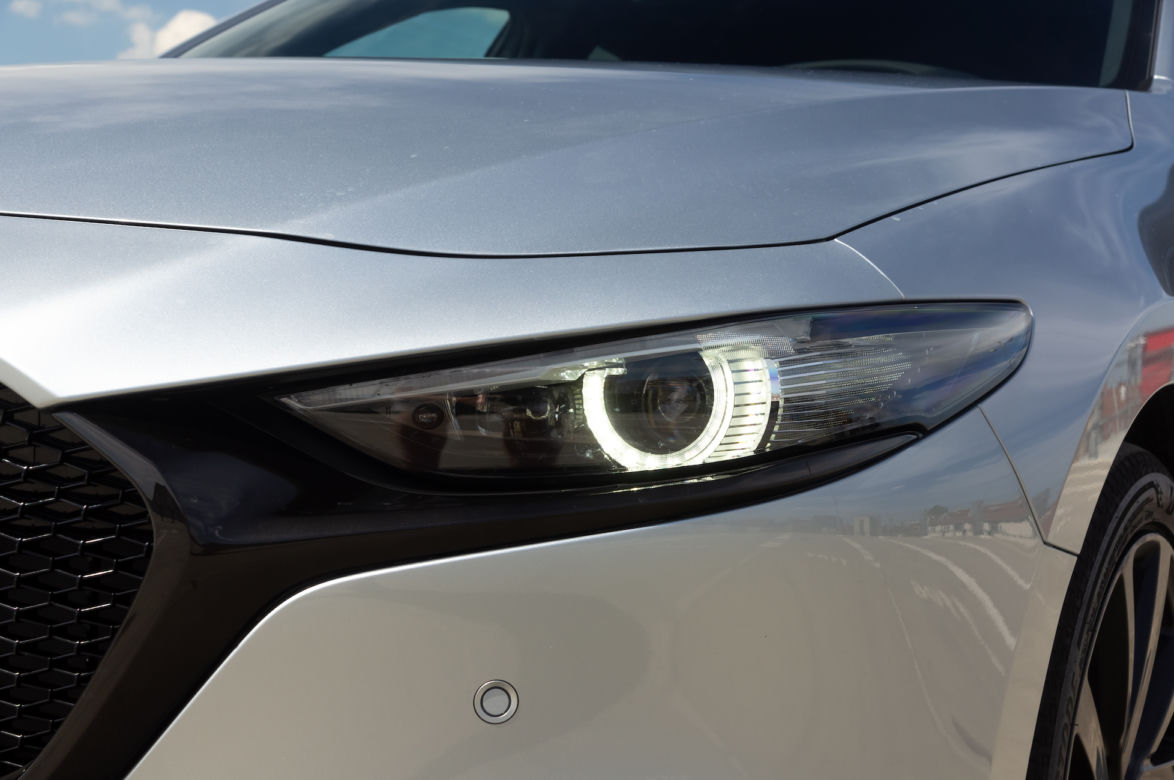 Mazda 3 Skyactiv-G 150 KM MT6 Hikari