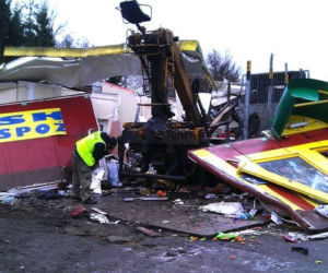 Tir wjechał w sklep i zabił ekspedientkę