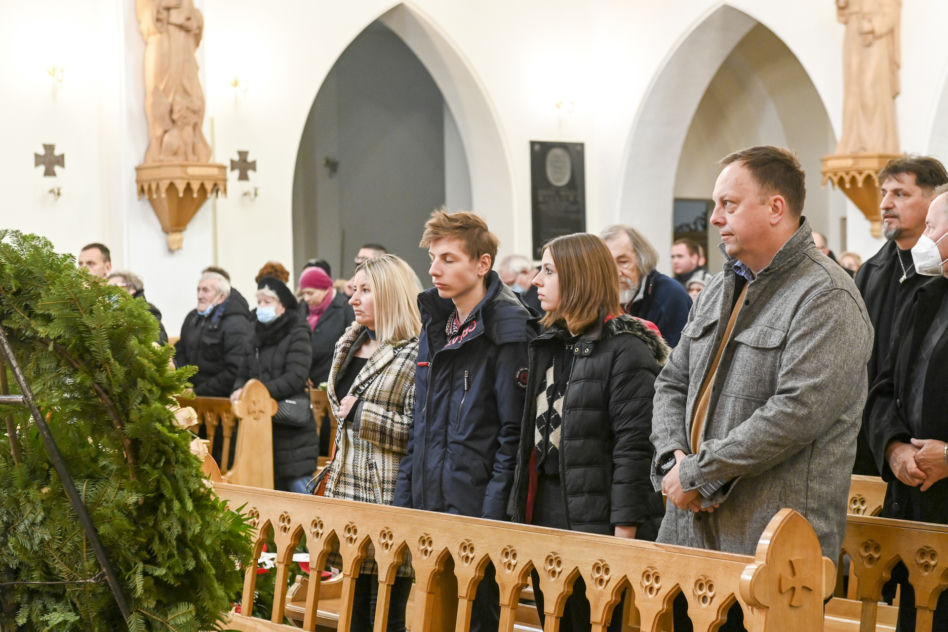Nie żyje Paweł Nowisz. Pogrzeb aktora "Barw szczęścia"