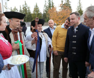 Prezydent Andrzej Duda - góralska kurtka